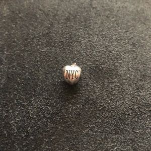Pandora “NYC” Apple Charm